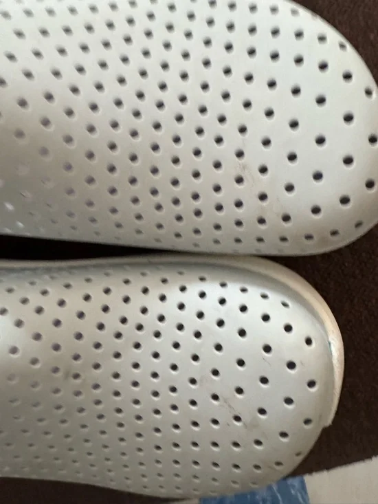 NWOT Literide crocs. - Picture 4 of 8